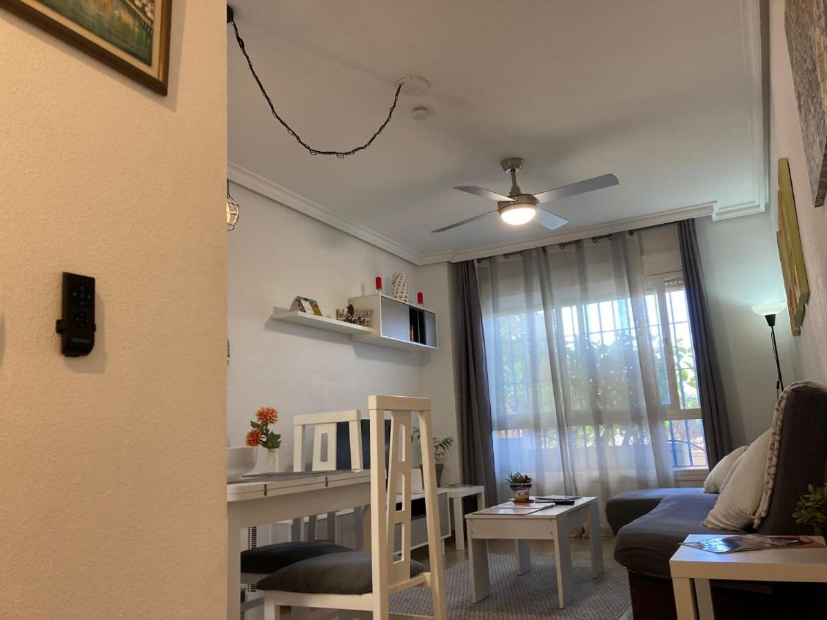 Marina Apartment Beach เอสเตโปนา ภายนอก รูปภาพ